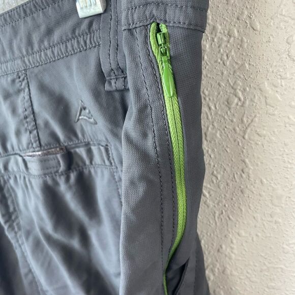 Alpine Design Cargo Shorts Size 38 - Picture 4 of 6